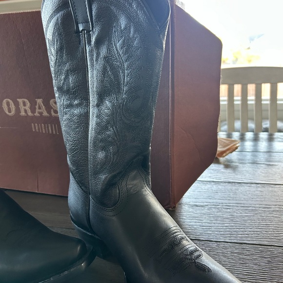 Forastero Genuine Leather Western Boots - Picture 2 of 14